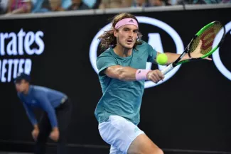 Tennis - Marseille : Tsitsipas se débarrasse en deux sets de Hurkacz Tennis - Marseille : Tsitsipas se débarrasse en deux sets de Hurkacz.