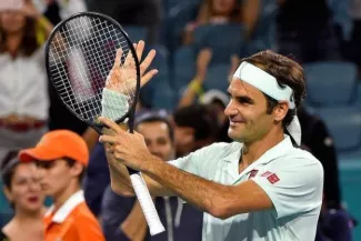 Tennis - ATP : Roger Federer en désaccord avec Stefanos Tsitsipas sur les faveurs accordées à certains joueurs Tennis - ATP : Roger Federer en désaccord avec Stefanos Tsitsipas sur les faveurs accordées à certains joueurs.