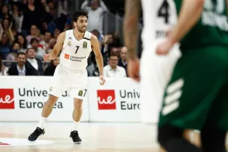 Basket - Euroligue : le Real Madrid domine le Panathinaïkos Athènes Basket - Euroligue : le Real Madrid domine le Panathinaïkos Athènes.