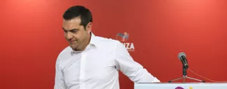 Alexis Tsipras, puni aux européennes, annonce des législatives anticipées en Grèce Alexis Tsipras, puni aux européennes, annonce des législatives anticipées en Grèce.