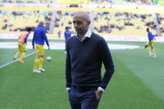 Foot : Miguel Cardoso nommé entraîneur de l'AEK Athènes Foot : Miguel Cardoso nommé entraîneur de l'AEK Athènes.