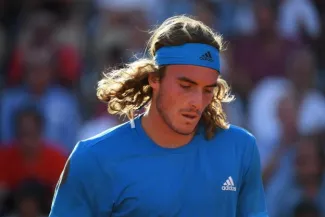 Roland-Garros: Tsitsipas effondré après sa défaite en huitièmes face à Wawrinka Roland-Garros: Tsitsipas effondré après sa défaite en huitièmes face à Wawrinka.