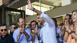 Grèce: «Tsipras a fait des promesses extravagantes, impossibles à mettre en œuvre» Grèce: «Tsipras a fait des promesses extravagantes, impossibles à mettre en œuvre».