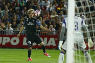 Foot - Transferts - Transferts : Fabio Coentrao (ex-Real) va rebondir au PAOK Salonique Foot - Transferts - Transferts : Fabio Coentrao (ex-Real) va rebondir au PAOK Salonique.