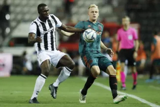 Foot - C1 - Ajax - Ligue des champions : Donny Van De Beek (Ajax) titulaire contre le PAOK Salonique Foot - C1 - Ajax - Ligue des champions : Donny Van De Beek (Ajax) titulaire contre le PAOK Salonique.