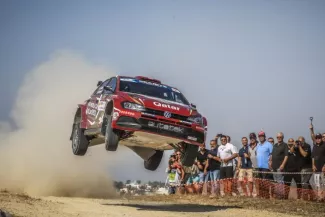 Rallye - Chypre : Al-Hattiyah devant Lukyanuk Rallye - Chypre : Al-Hattiyah devant Lukyanuk.