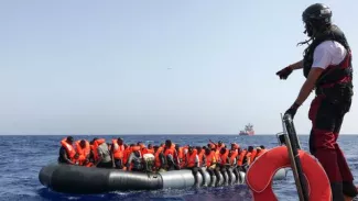 Immigration : Athènes durcit le ton et veut renvoyer 10 000 migrants d'ici fin 2020 Immigration : Athènes durcit le ton et veut renvoyer 10 000 migrants d'ici fin 2020.