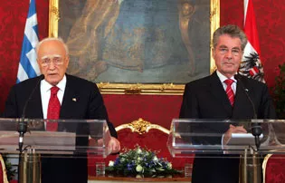 papoulias fischer