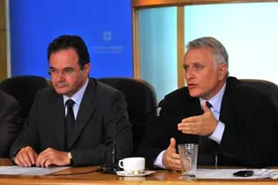 papaconou ragousis