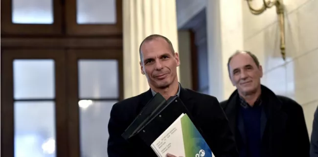 Le ministre grec des Finances Yanis Varoufakis, le 11 février 2015. (ARIS MESSINIS / AFP)


