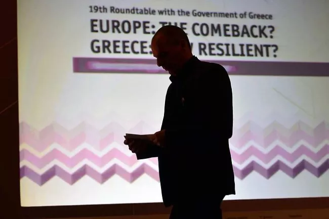 Le ministre grec des Finances, Yánis Varoufákis, avant la lecture de son discours, lors d'une conférence à Athènes jeudi. - Photo Louisa Gouliamaki/AFP


