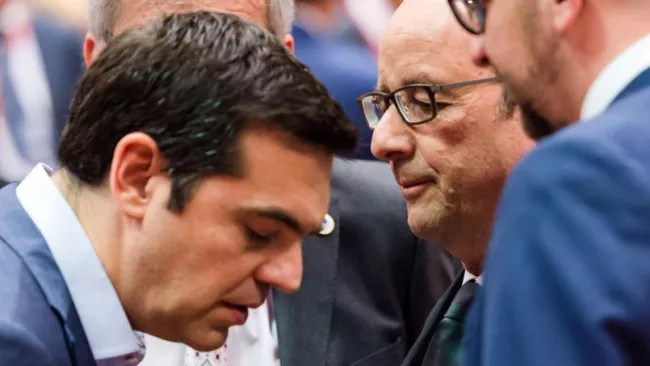 Pour les Grecs, la constitution d'un fonds pour les privatisation s'apparente à une hypothèque ou une saisie de salaire Crédits photo : Geert Vanden Wijngaert/AP


