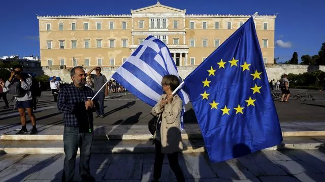 Des manifestants pro euro devant le parlement à Athènes le 22 juin 2015. Photo d'illustration.


