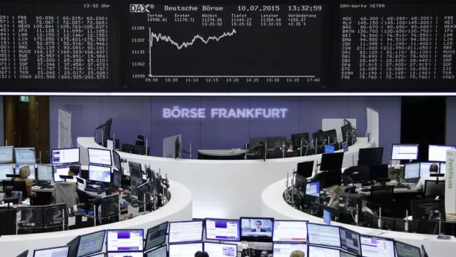 Les Bourses européennes ont ouvert dans le vert après l'annonce d'un accord en Grèce. Crédits photo : © Reuters Staff / Reuters/REUTERS


