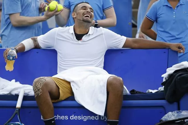 Tennis - ATP - Washington  : Nick Kyrgios domine Stefanos Tsitsipas et se qualifie pour la finale.