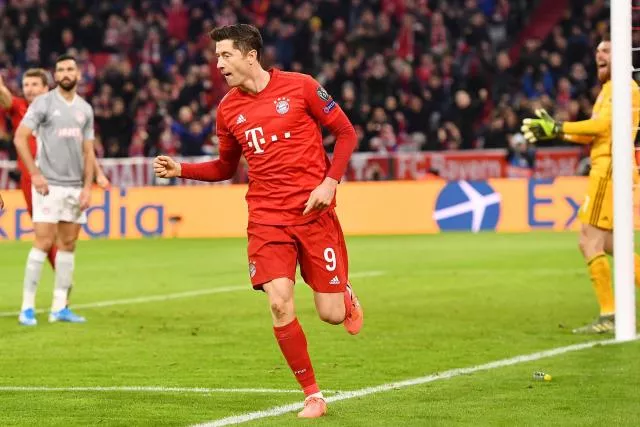 Foot - Ligue des champions : le Bayern Munich qualifié pour les huitièmes après sa victoire contre l'Olympiakos.