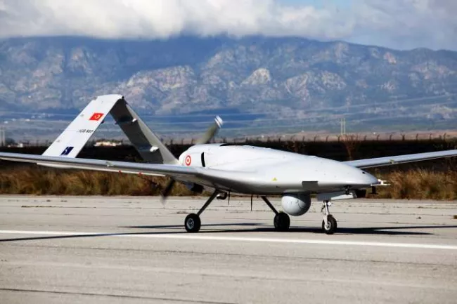 Un des drones de surveillance Bayraktar TB2 envoyés vers la partie de Chypre contrôlée par la Turquie, le 16 décembre 2019. BIROL BEBEK / AFP


