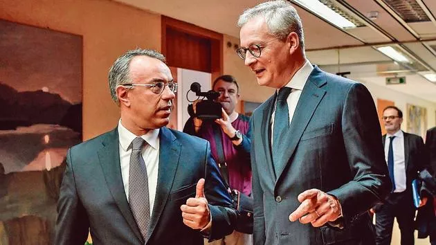 Paris favorable à un peu de souplesse budgétaire pour la Grèce.