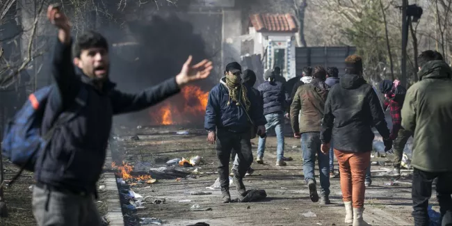 La Turquie a ouvert ses frontières: nouvel afflux de migrants à la frontière grecque.