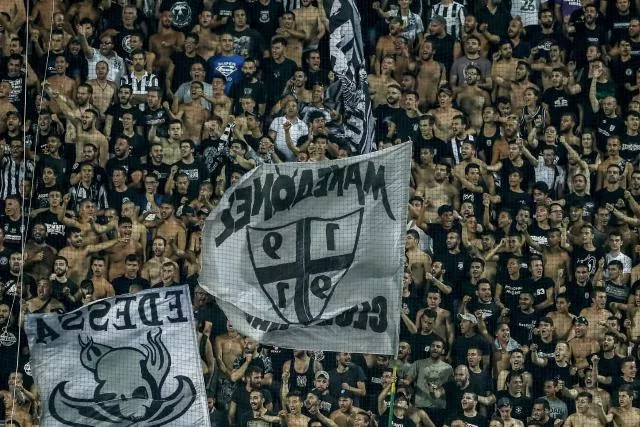 Les supporters du PAOK Salonique durant le 3e TOUR prélimainaire de la Ligue des champions en août 2016. (ANP SPORT/Presse Sports)


