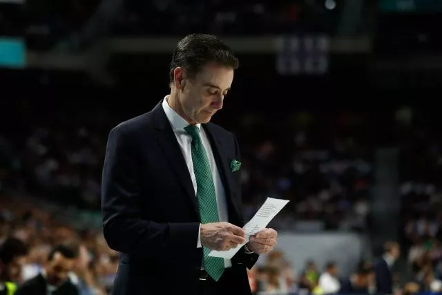 Rick Pitino avec le Panathinaikos en avril 2019. (O.J.Barroso/AFP7/Presse Sports)


