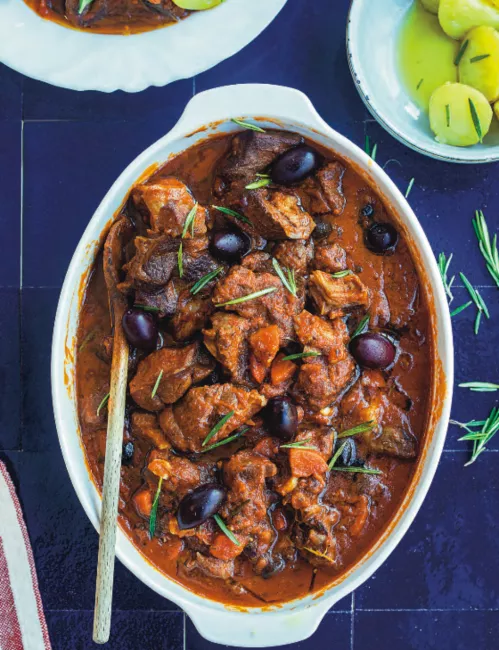 Navarin d'agneau aux olives de Kalamata de Juan Arbelaez.


