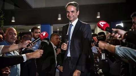 Le vainqueur des législatives en Grèce, Kyriakos Mitsotakis, est investi lundi 8 juillet 2019 au poste de Premier ministre


