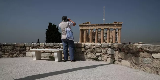 Déconfinement en direct : les pays nordiques et la Grèce annoncent des réouvertures progressives de leurs frontières.