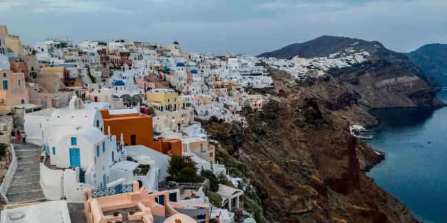 C'est officiel: la Grèce autorisera davantage de vols en provenance de l'UE à partir du 15 juin.