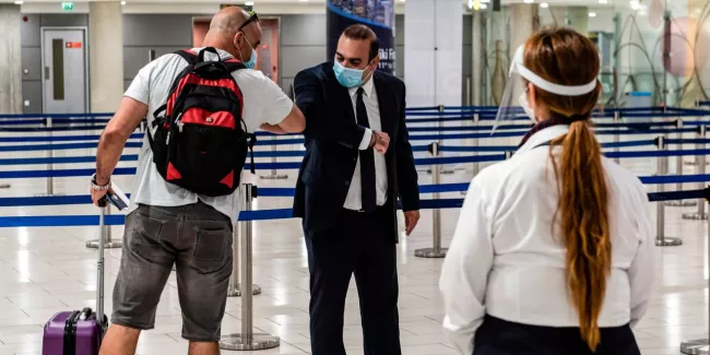 Chypre rouvre ses aéroports.