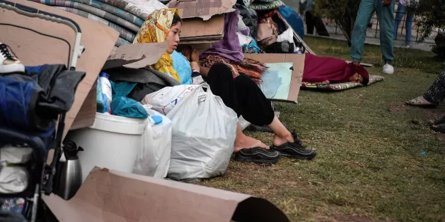 Premier cas de Covid-19 dans un camp de migrants sur une île grecque.