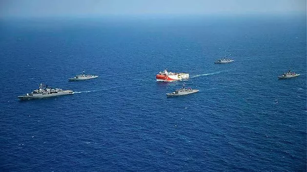 Athènes redoute que les incursions turques ne provoquent un embrasement.