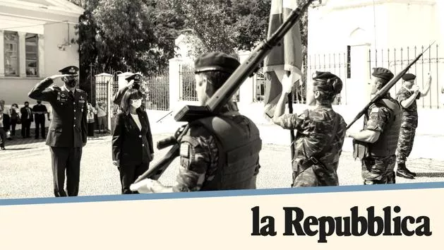 Des navires et des soldats grecs sur le front de Kastellórizo : «Erdogan ne nous fait pas peur».