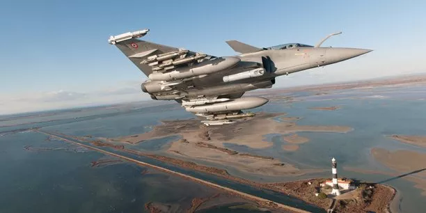 Le Rafale F3R atterrit en Grèce (Crédits : Dassault Aviation)


