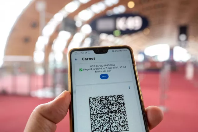 Voyages: la Grèce, un des premiers pays de l’UE à présenter sa plateforme de certificat sanitaire.