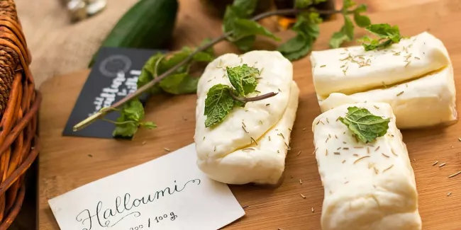 Le fromage chypriote halloumi obtient le label AOP : quels changements pour le consommateur ?.