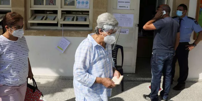 Les conservateurs remportent les élections législatives des Chypriotes-grecs.