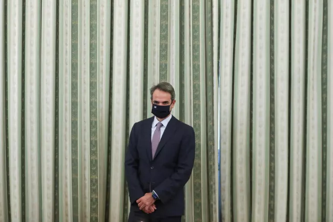 Le Premier ministre grec, Kyriakos Mitsotakis, lors de la prestation de serment des nouveaux membres de son gouvernement au palais présidentiel d'Athènes, le 31 août 2021. PHOTO / COSTAS BALTAS / REUTERS


