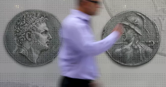 La Grèce n'a rejoint la zone euro qu'en 2001, puis a vu les drachmes disparaître en 2002. — © REUTERS


