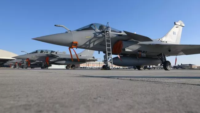 La France a livré les six premiers Rafale d'occasion récente commandés par la Grèce sur un total de 18, dont 12 d'occasion et 6 neufs. Dassault Aviation


