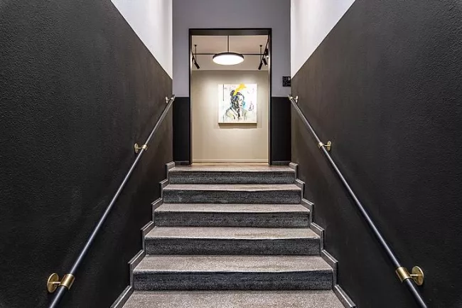 Mêlant l'épure d'un design scandinave au style urbain de la Grèce des années 1960, The Modernist est un élégant boutique hôtel situé au cœur de la ville. Ioanna Roufopoulou


