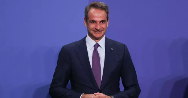 La Grèce sort de douze ans de surveillance par ses créanciers.