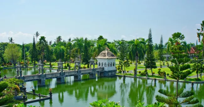 Télétravail : l'Indonésie  et Chypre les pires destinations en termes de cybersécurité.