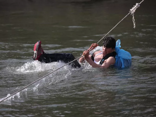 Migration vers l’Europe: Plus de 90 réfugiés retrouvés nus à la frontière turco-grecque.