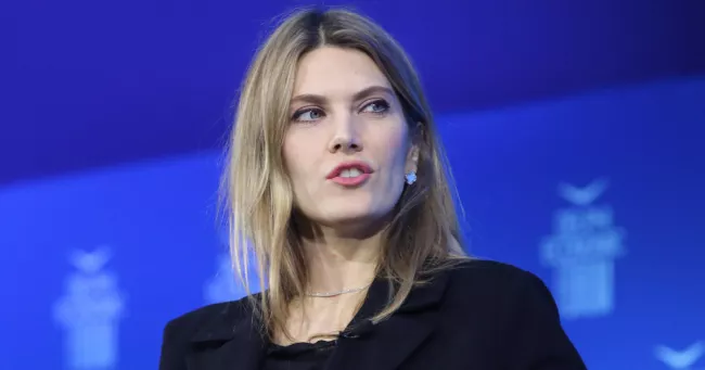 Eva Kaili en portrait au Delphi Economic Forum, en Grèce, le 08 avril 2022 - photo d'archives. — © IMAGO/Giannis Panagopoulos / Eurokinissi / ANE Edition



