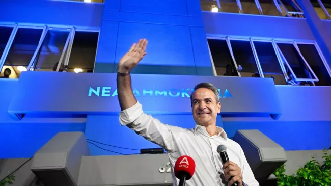 Elections législatives en Grèce : le pays vire très à droite.