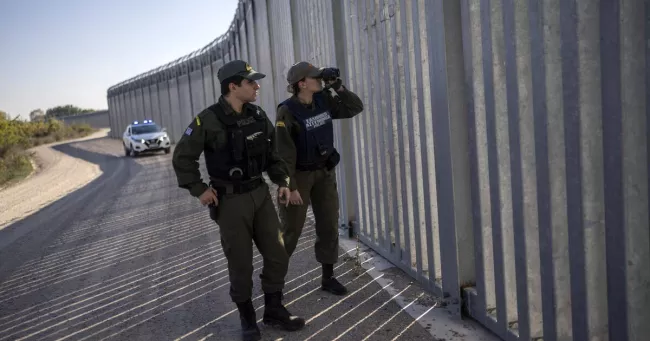 Grèce : s’il y a naufrage, c’est bien celui de notre humanité.