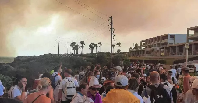 Rhodes ravagée par les incendies.