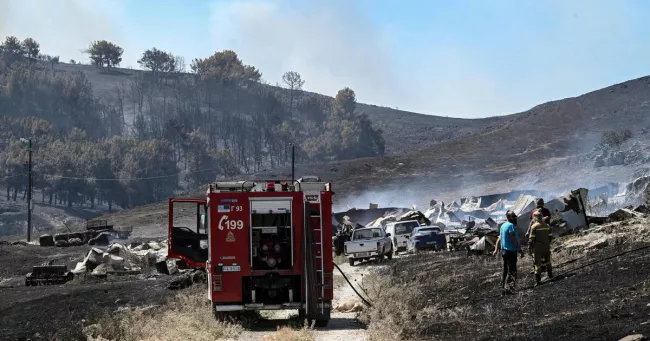 En Grèce, de nouveaux incendies dans le Péloponnèse.