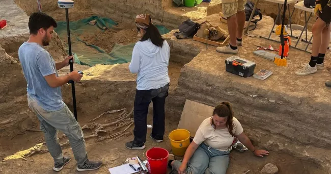 Chypre: découverte de vestiges d'une cité commerciale antique.